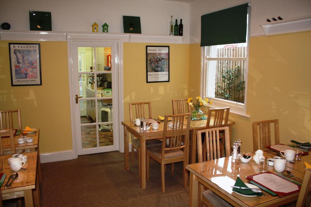 St Marguerite Bed & Breakfast Paignton Bagian luar foto