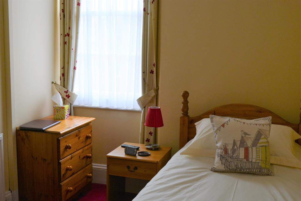 St Marguerite Bed & Breakfast Paignton Bagian luar foto